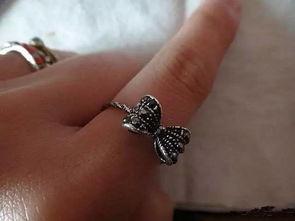 明星晒钻戒图片,明星甜蜜晒幸福瞬间